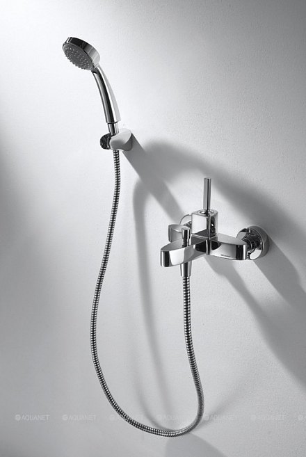 Bravat Spring Смеситель для ванны (F679113C-B)