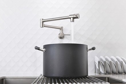 Pot Filler кран над плитой сатин